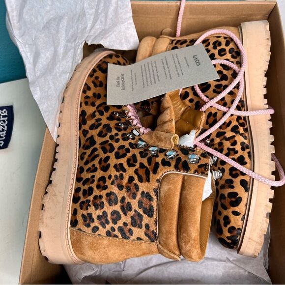Greats Lorimer Utility Boots sold at Anthropologie new in box - Picture 9 of 9